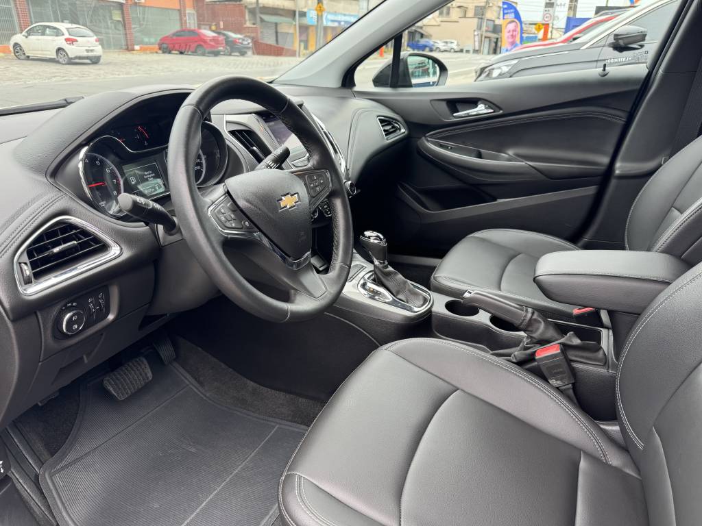 Chevrolet Cruze 1.4 lt turbo    2020