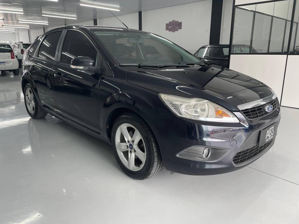 Ford Focus 1.6 s/se/se plus flex 8v/16v  5p    2012
