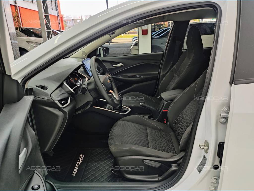 Chevrolet Onix     2022