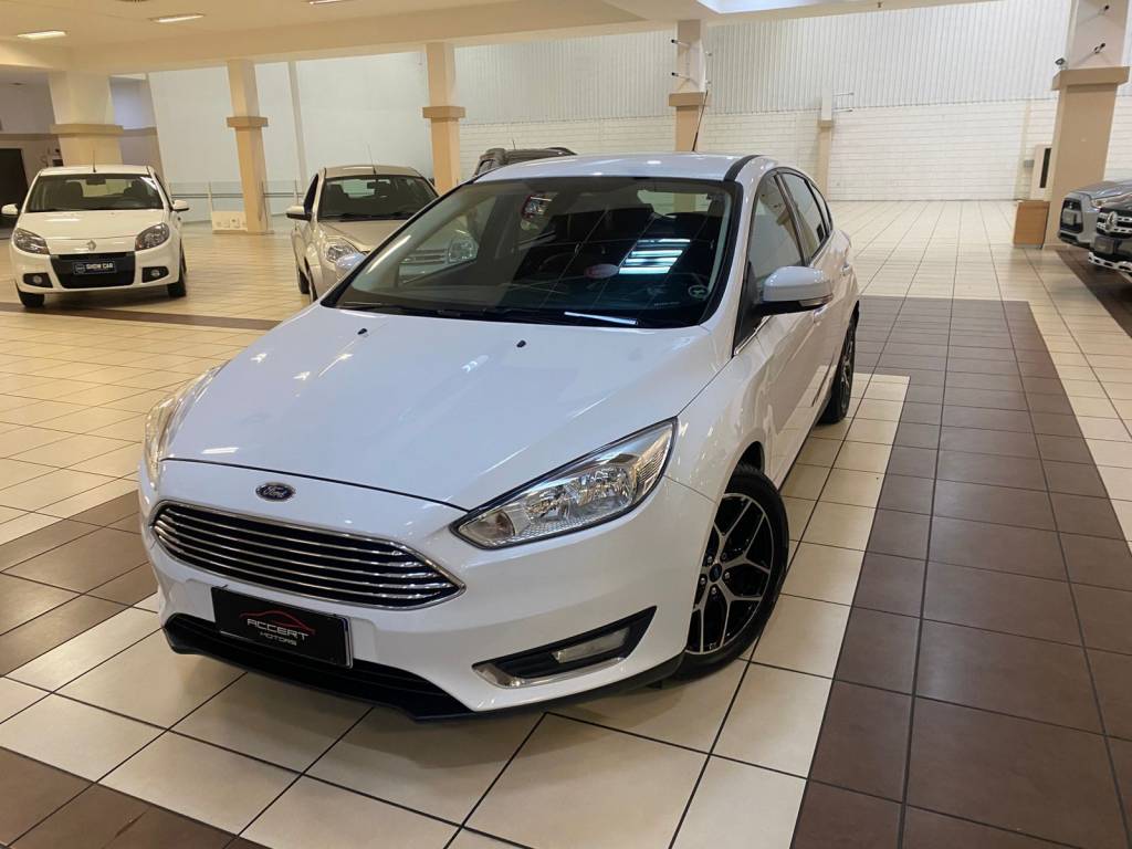 Ford Focus 2.0 TITATITA PLUS FLEX AUT. 12V    2016