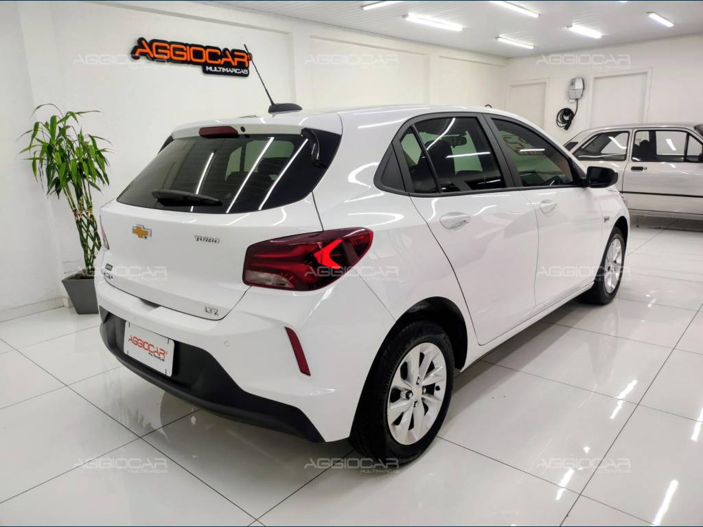Chevrolet Onix     2022