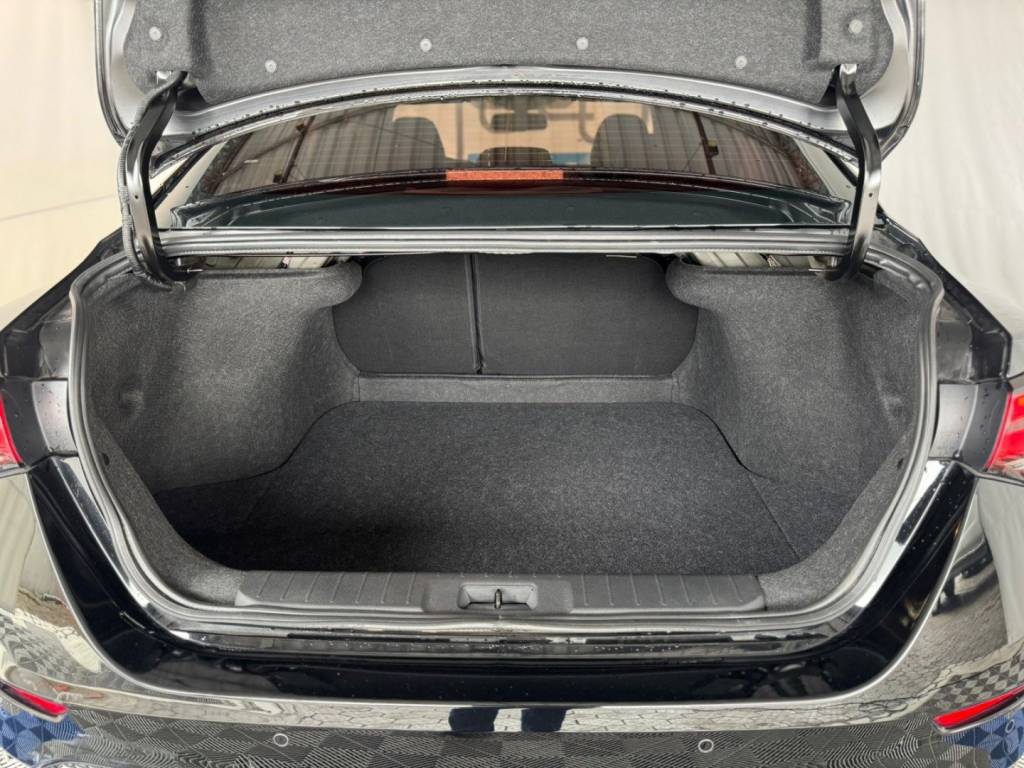 Nissan Sentra 2.0 16v gasolina exclusive xtronic    2024