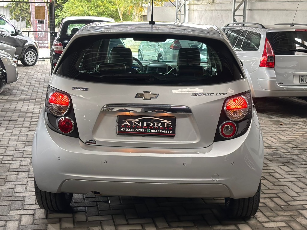 Chevrolet Sonic Ltz 1.6    2014