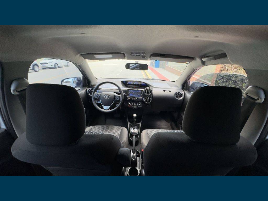 Toyota Etios Xs 1.5 flex 16v 5p aut.    2017