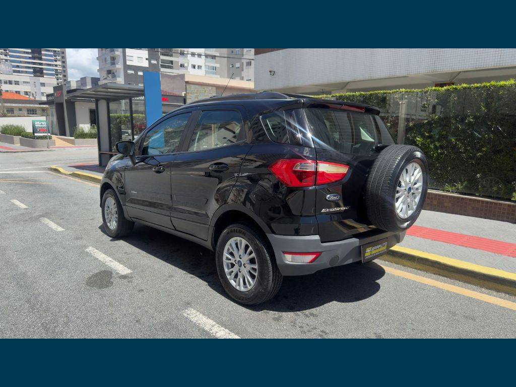 Ford EcoSport Se 1.6 16v flex 5p mec.    2017