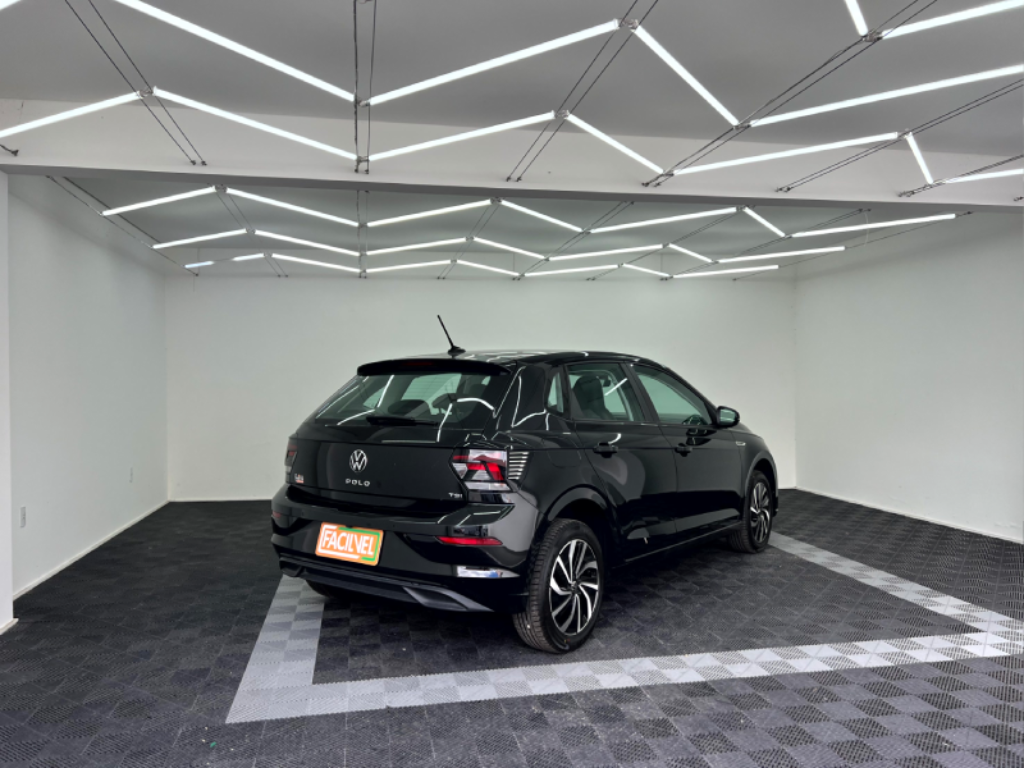 Volkswagen Polo     2024