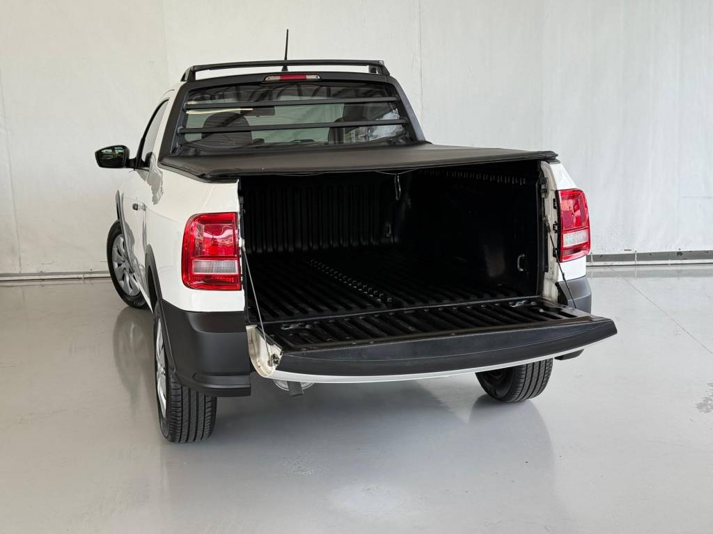 Volkswagen Saveiro Cs robust 1.6 msi flex    2021