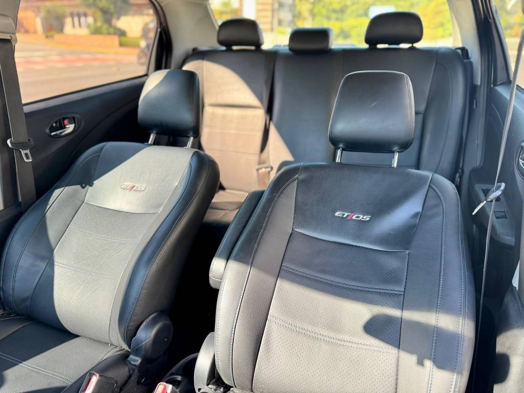 Toyota Etios 1.5 16v    2017