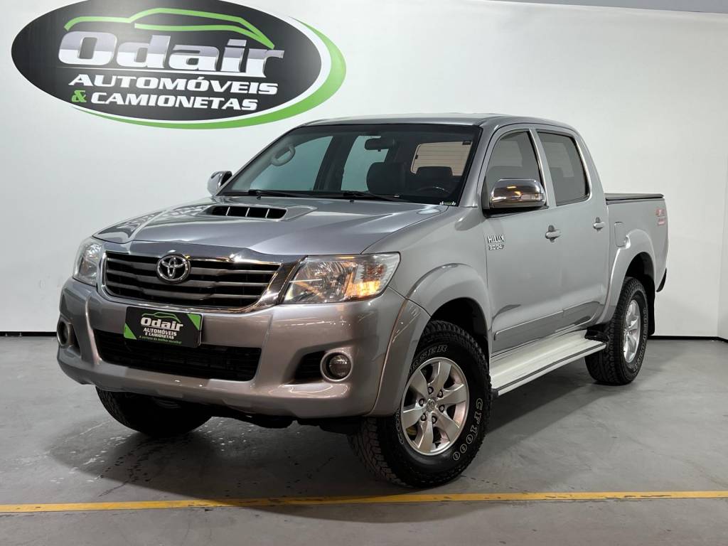 Toyota Hilux CD SRV D4-D 4x4 3.0 TDI Diesel Aut    2015