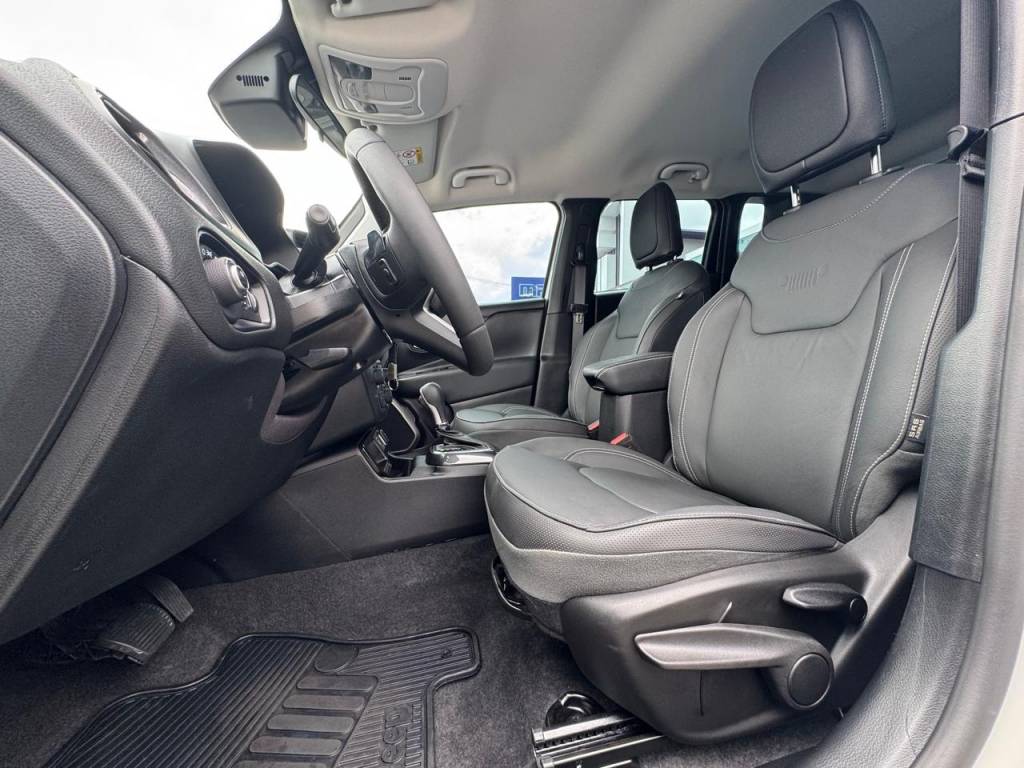 Jeep Renegade 1.3 long. t270 tb 4x2 flex aut.    2024