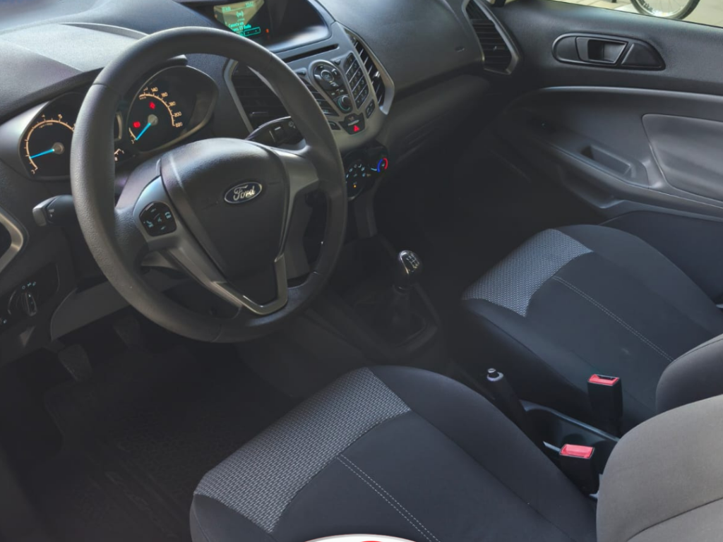 Ford EcoSport Se 1.6 manual    2017