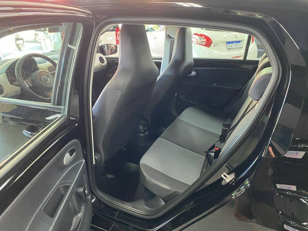 Volkswagen Up move 1.0 TSI Total Flex 12V 5p    2017