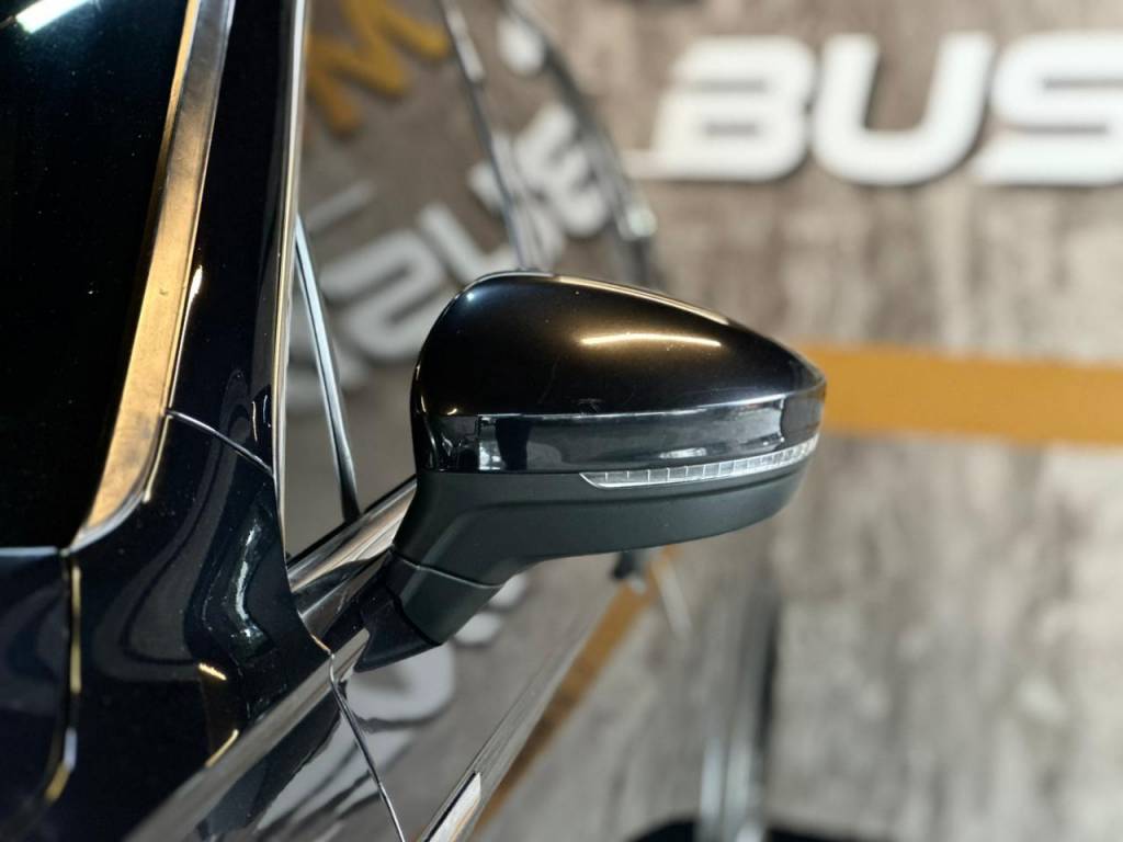 Volkswagen Tiguan Allspac r-line 350 tsi 2.0 4x4    2019