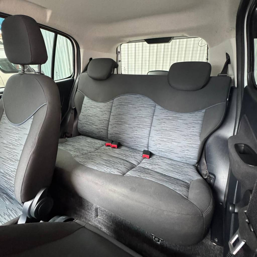 Fiat Uno     2016
