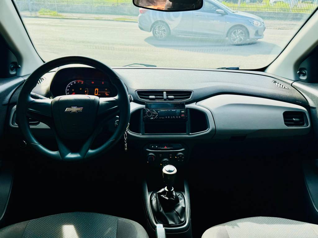 Chevrolet Onix 1.0 8v    2018