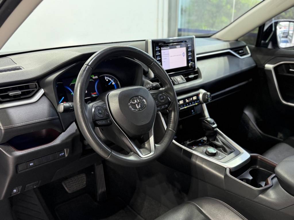 Toyota RAV-4 / 4h sxawd cnt    2021